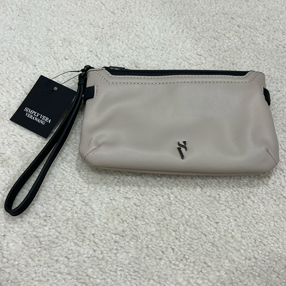 Simply Vera Vera Wang Joyce Wristlet